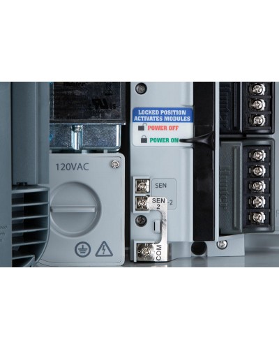 Контролер Hunter Pro-C 401E (можливість керування до 32 зон) Контролер Hunter Pro-C 401E (можливість керування до 32 зон)